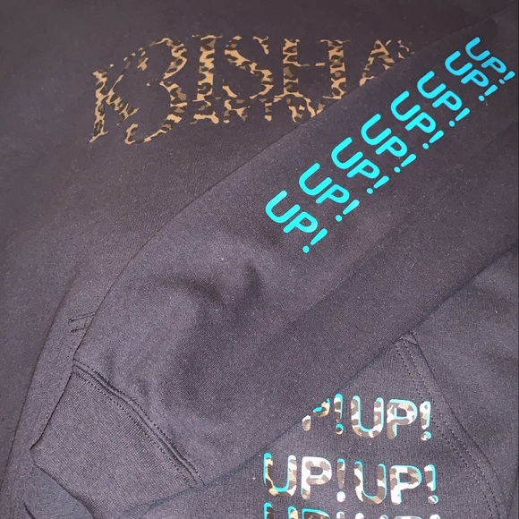Professional Custom Apparel Services - Toronto, On - Picture 8 of 17